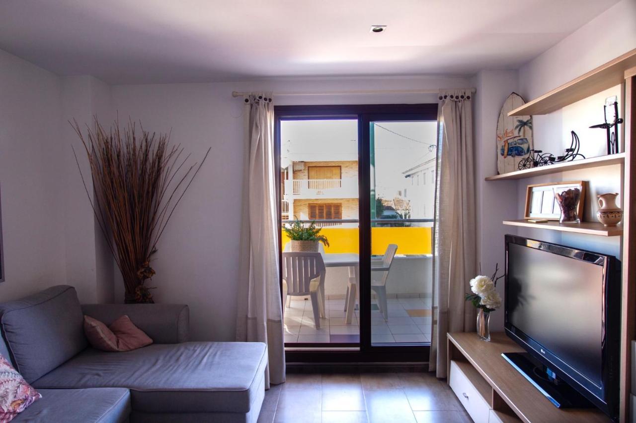Apartamento A 50 Metros De La Playa, Luminoso Y Acogedor Oliva Exteriör bild